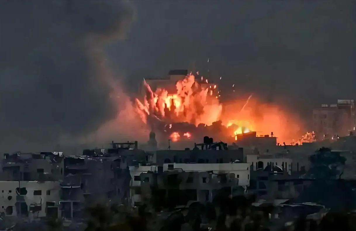 【热点评述】波兰驻敖德萨领事馆突然被炸，这意味着什么？
‌当地时间2026年1月