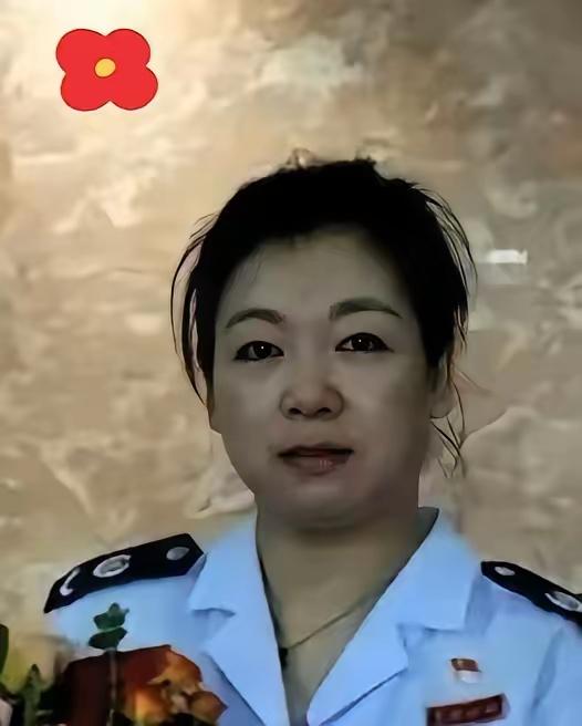 好闺女成就好妈妈，
好妈妈育出好闺女！
有孙颖莎这样争气的女儿，
高女士是最幸福