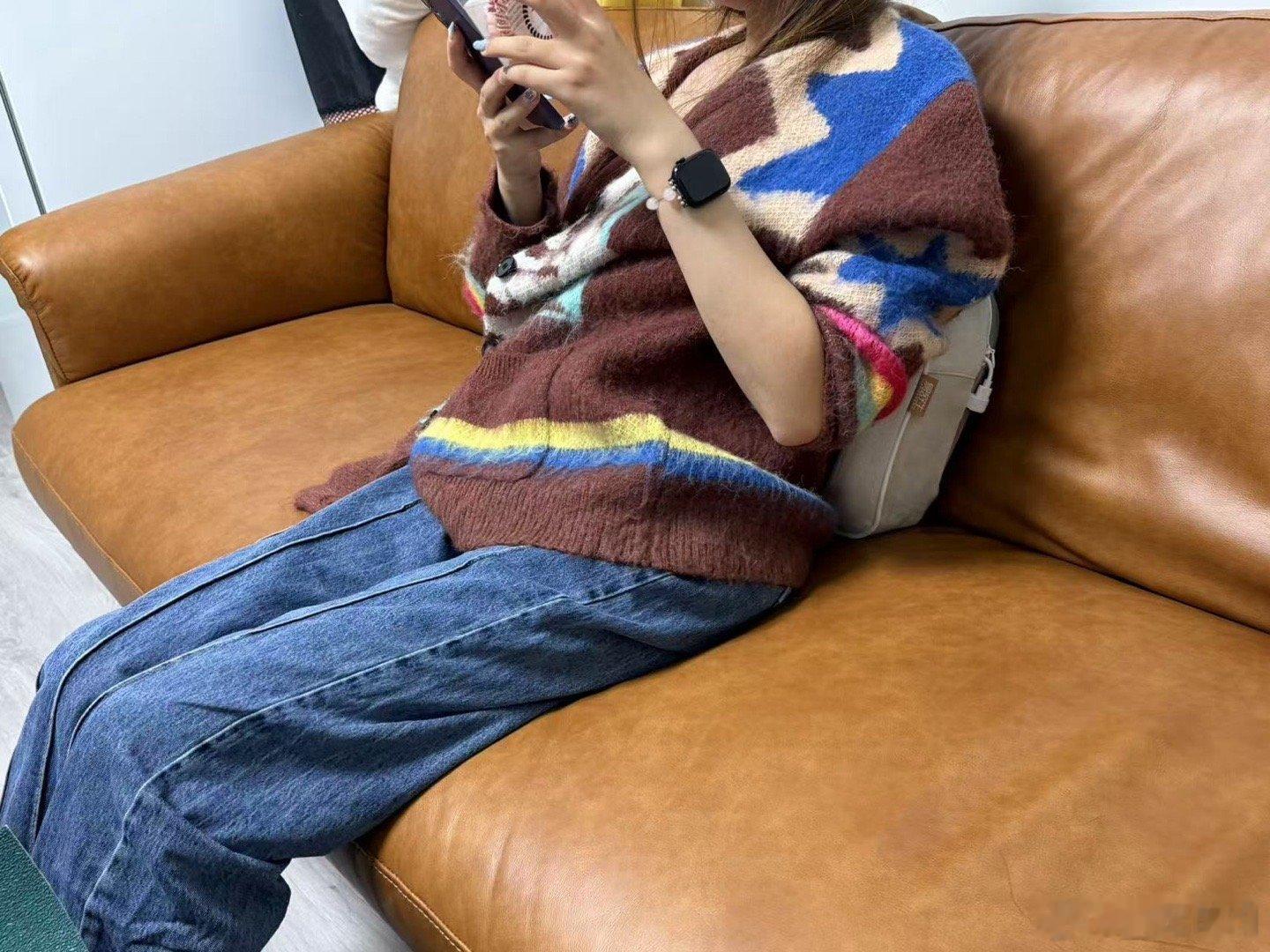 这个按摩仪是真的可以啊，就算不是合作，我也会推荐，平时打游戏一靠，放松得很。打游
