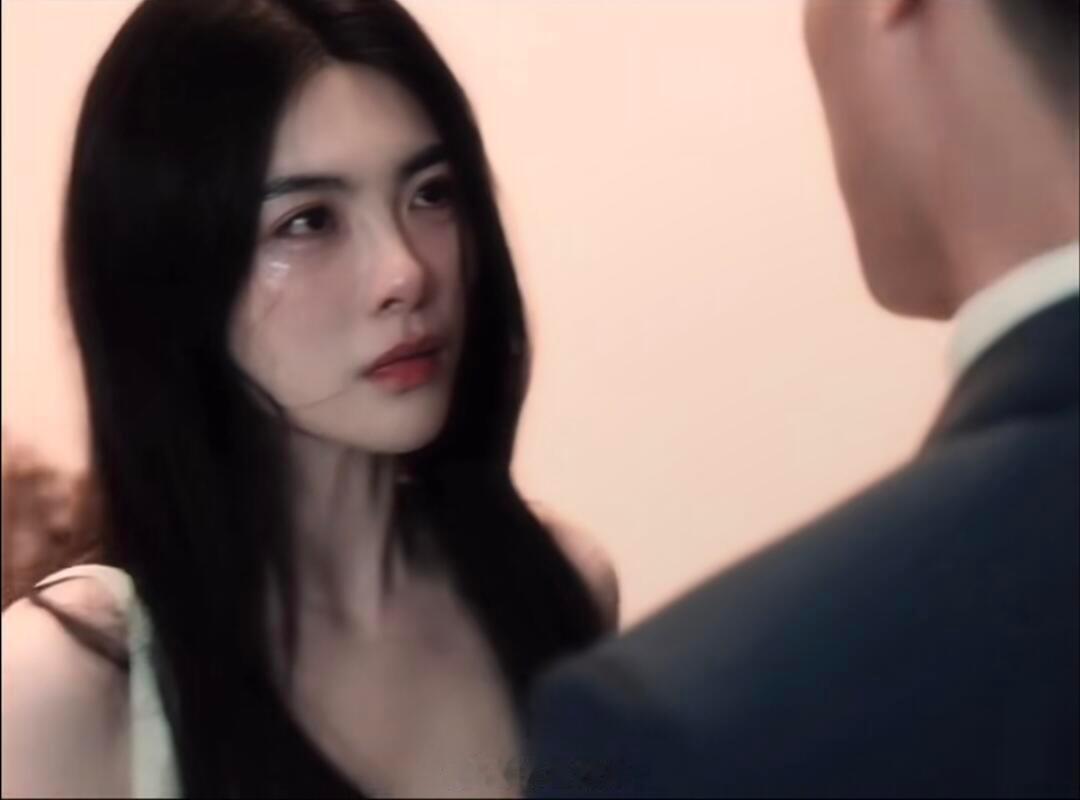 啊啊啊啊有没有这种类型的小说方蕾X韩卫平这对实在好嗑啊啊啊啊啊啊，好对味啊，韩一