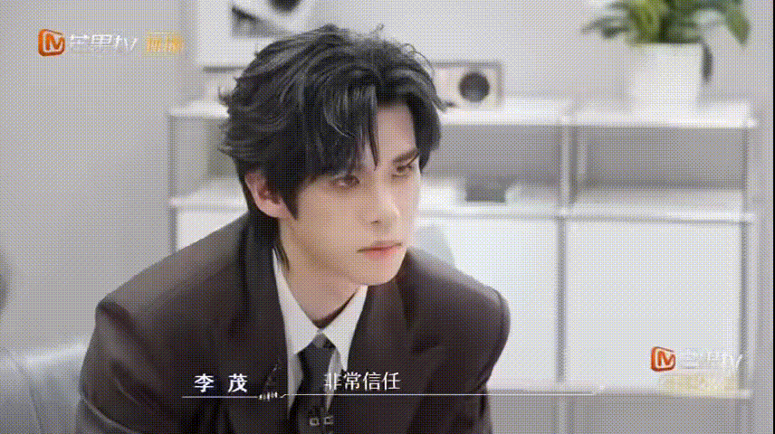李茂回忆被亲戚骗钱经过初入职场金融季节目里这段分享特别有现实意义，不管是亲友借贷