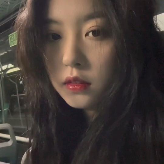 紫衣姑娘额