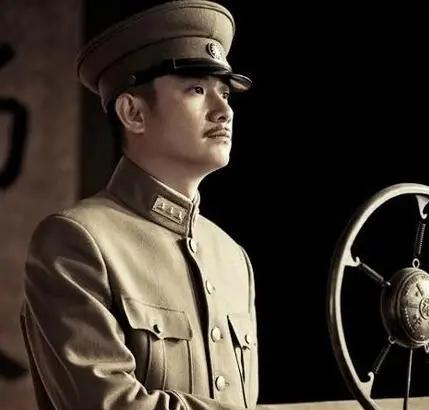 从新兵到上校团长需要多久？
张学良:我只要3个月

从新兵到少将旅长需要多久？