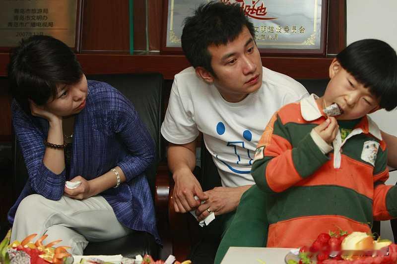 完全能，只要我儿子喜欢，我就接受，
儿子喜欢才最重要，胖怎么了，有福气，胖子都心