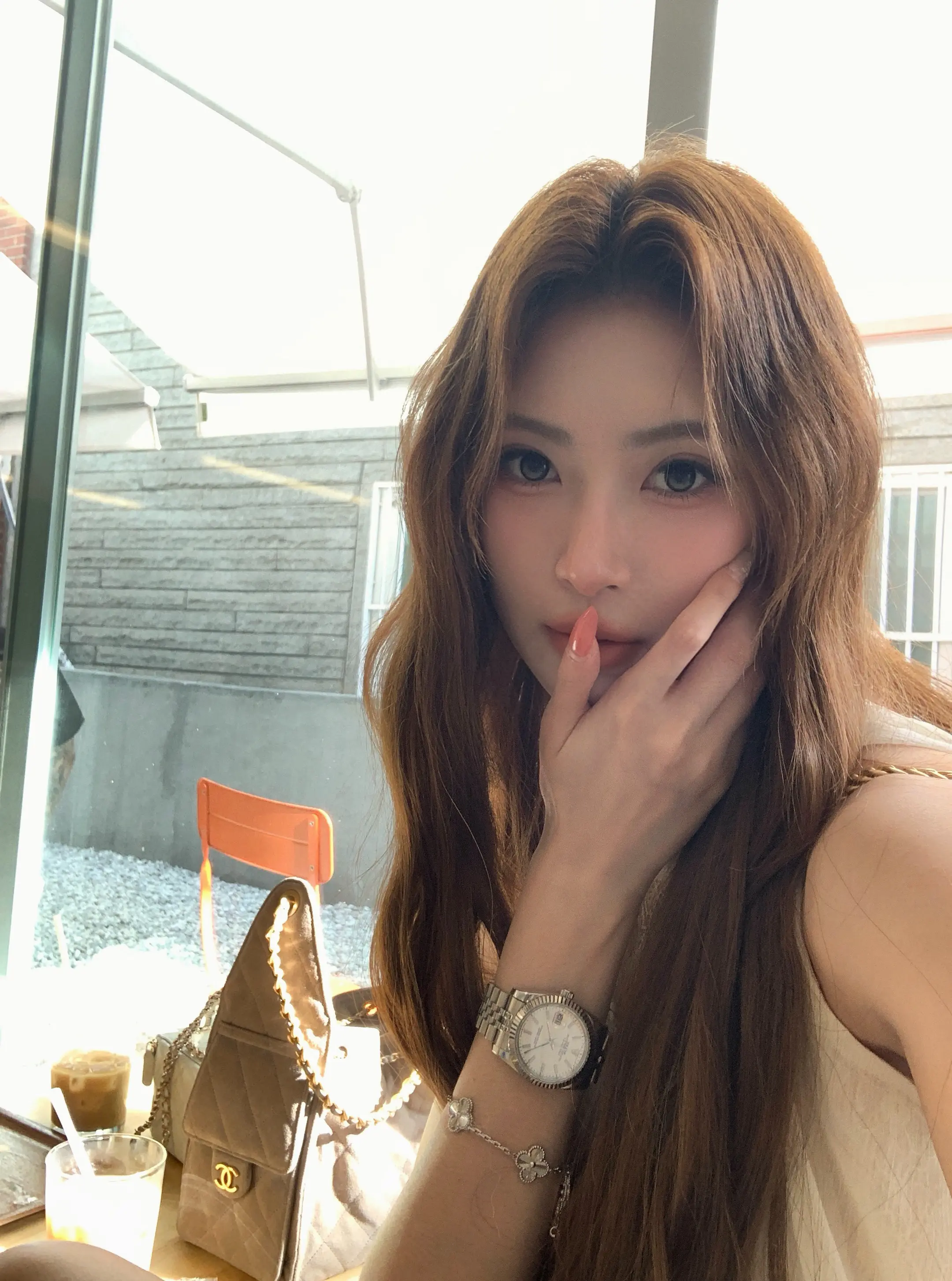 与你同行不觉路远。