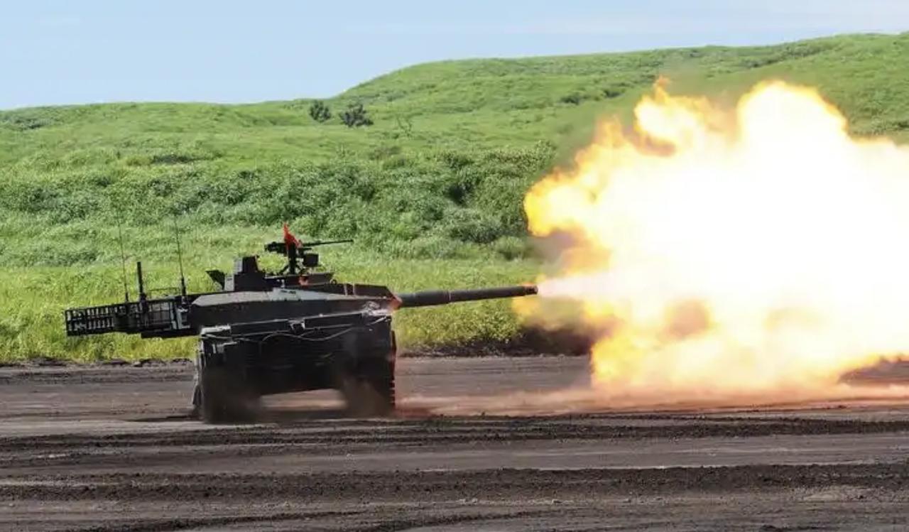 日本训练场上出大事了……。

刚看到的消息，今天上午日本陆上自卫队在大分县的演习