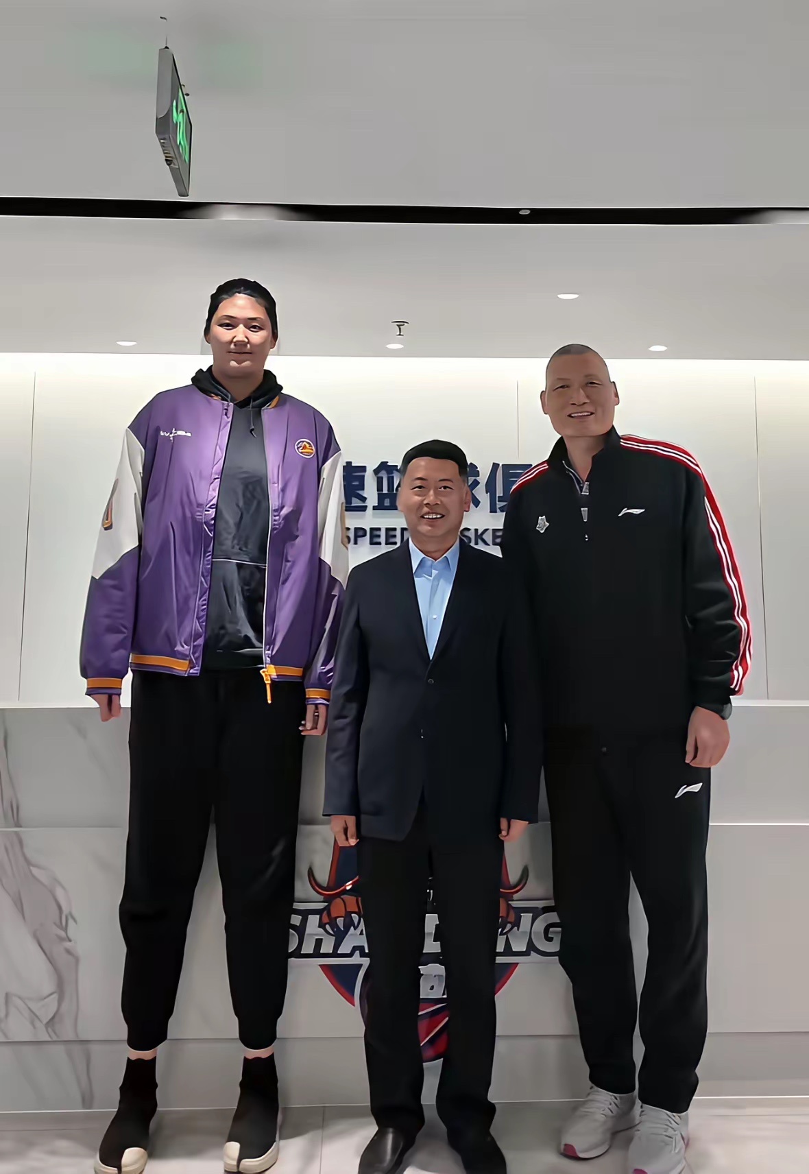 山东高速篮球俱乐部官宣，张子宇已顺利完成窗口期注册，即将代表山东女篮征战WCBA