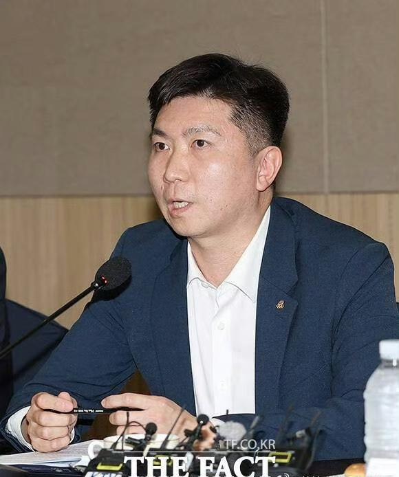 柳承敏没有犯罪，啥事没有[捂脸]。
最新韩国官方消息显示，因为证据不足，警方认定