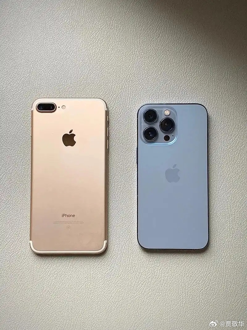 很多网友说iPhone的样子几乎没什么变化，现在反而越来越丑了。特意找了iPho