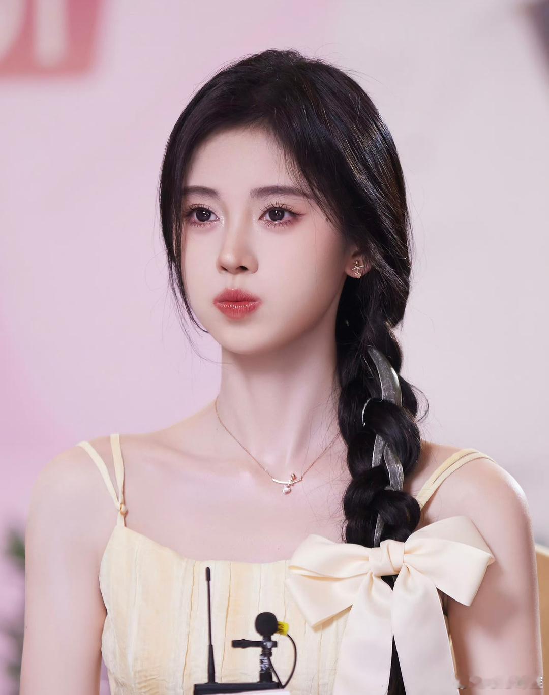 鞠婧祎苏绿夏 jjy鞠婧祎万花世界 终点依旧是我们.𝓣𝓱𝓮 𝓮𝓷𝓭 