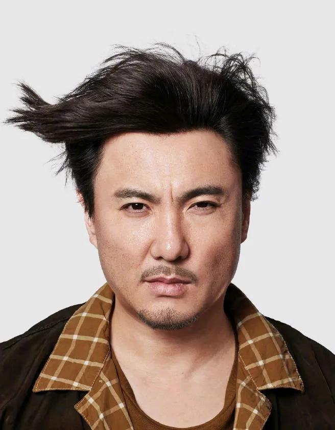 陆川骂《抓娃娃》是文化悲哀，纯属妒忌。
为什么沈腾和贾玲拍的电影票房这么高？这么