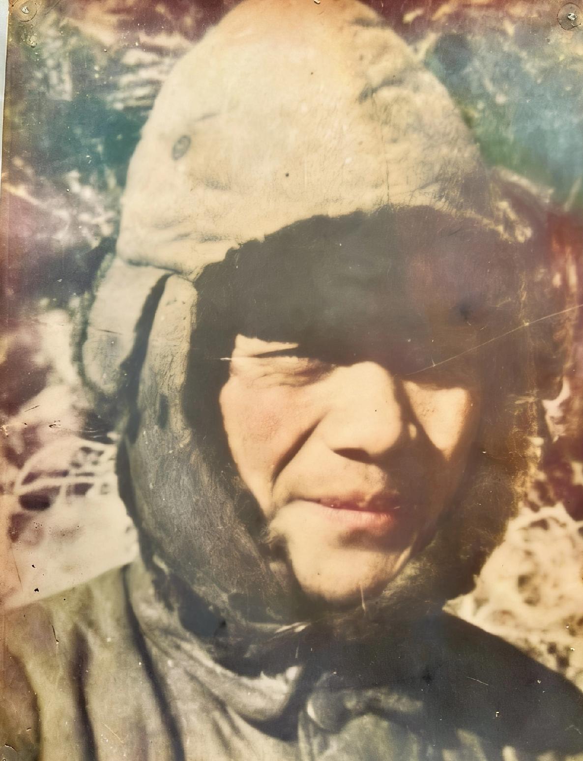 1948年，国军43师师长留光天被俘之际，留下了这一张罕见的现场留影。镜头里的他