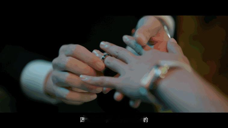 #以为是爱情没想是案情#谁懂啊，这个剧情是我们没想到的，看见这样的一幕给我们都沉