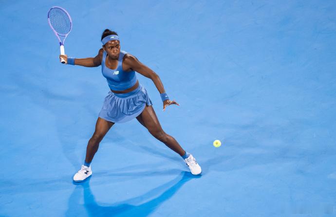 高芙击败大富佩古拉再夺辛辛那提站冠军🏆WTA1000辛辛那提站决赛上演美国德比