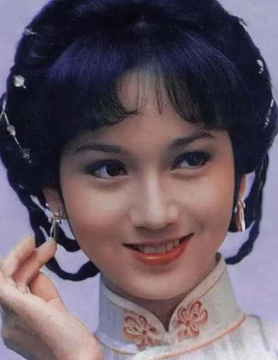 你觉得赵雅芝颜值巅峰是哪个时期，而且为什么会称为不老女神？

要说赵雅芝的颜值巅