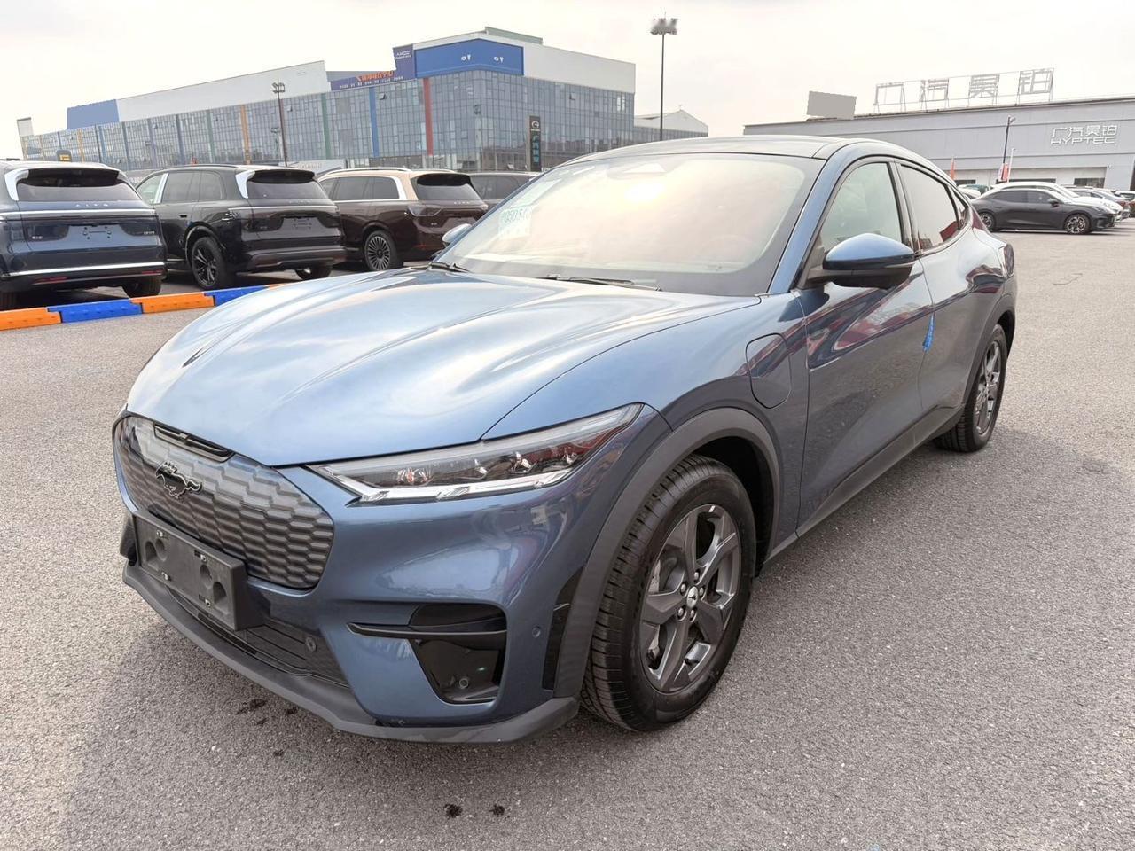 库存新车
福特 Mustang(进口) 2021款 Mustang Mach-E