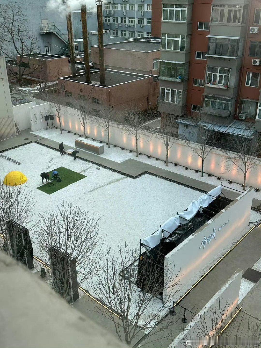 宋威龙赵今麦骄阳似我庆功宴场地骄阳似我庆功宴场地在室外 宋威龙赵今麦骄阳似我庆功