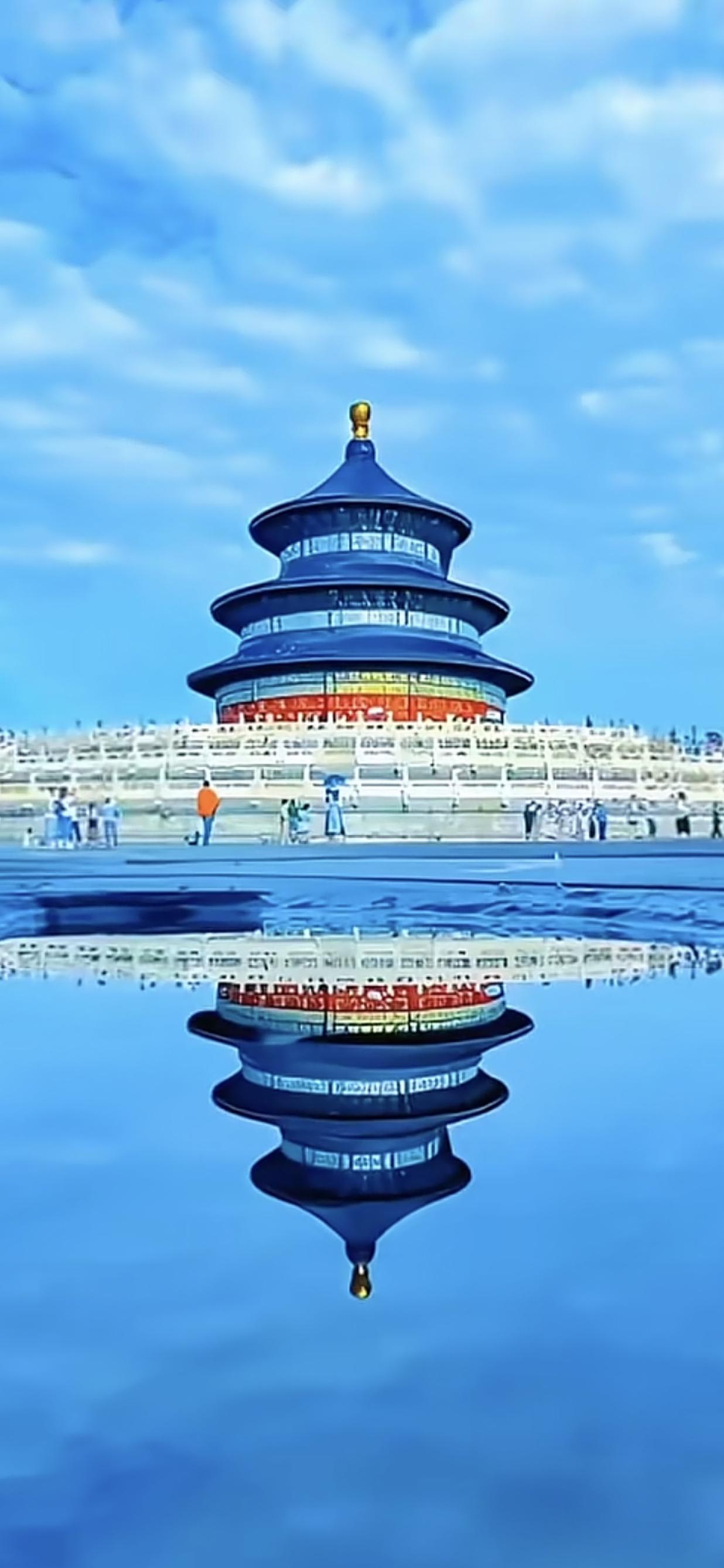 不管你喜欢什么，什么时候开始都不算晚。别被别人的闲言碎语绊住脚，只管坦荡去做，守