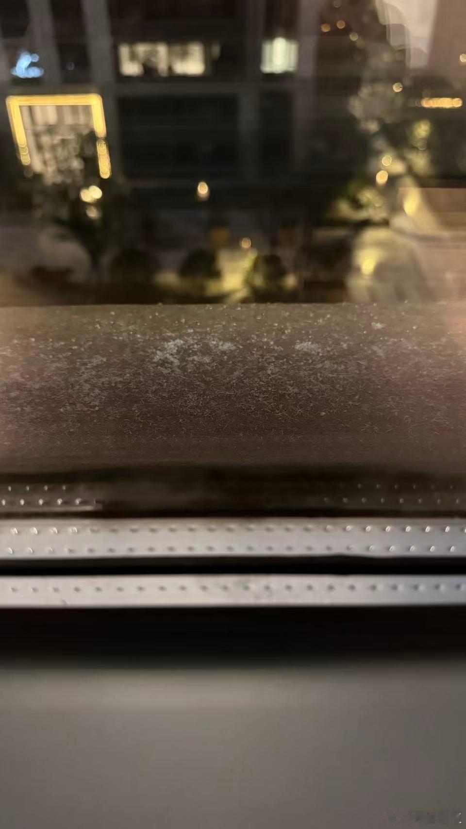 合肥的雪❄️好大哦！！！！你们能懂我们南方孩子真的没怎么见过大雪纷飞么