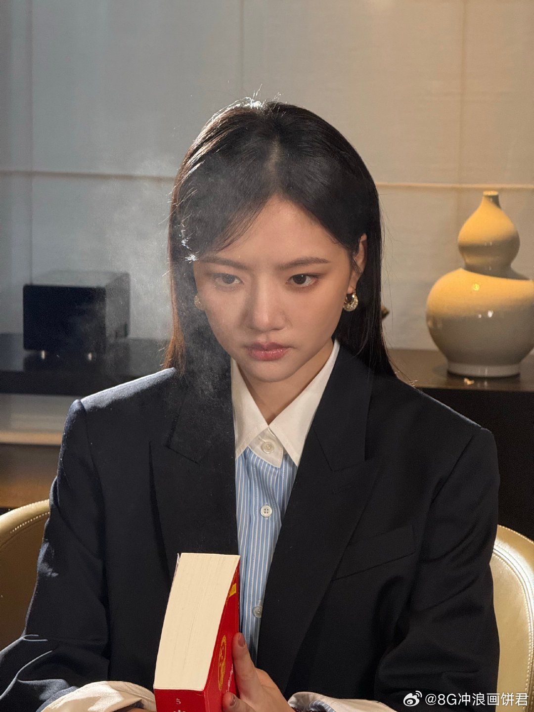 任敏新剧角色人设任敏新剧一个人就是一个团队 家事法庭里的秦睿就是全能战士，什么都