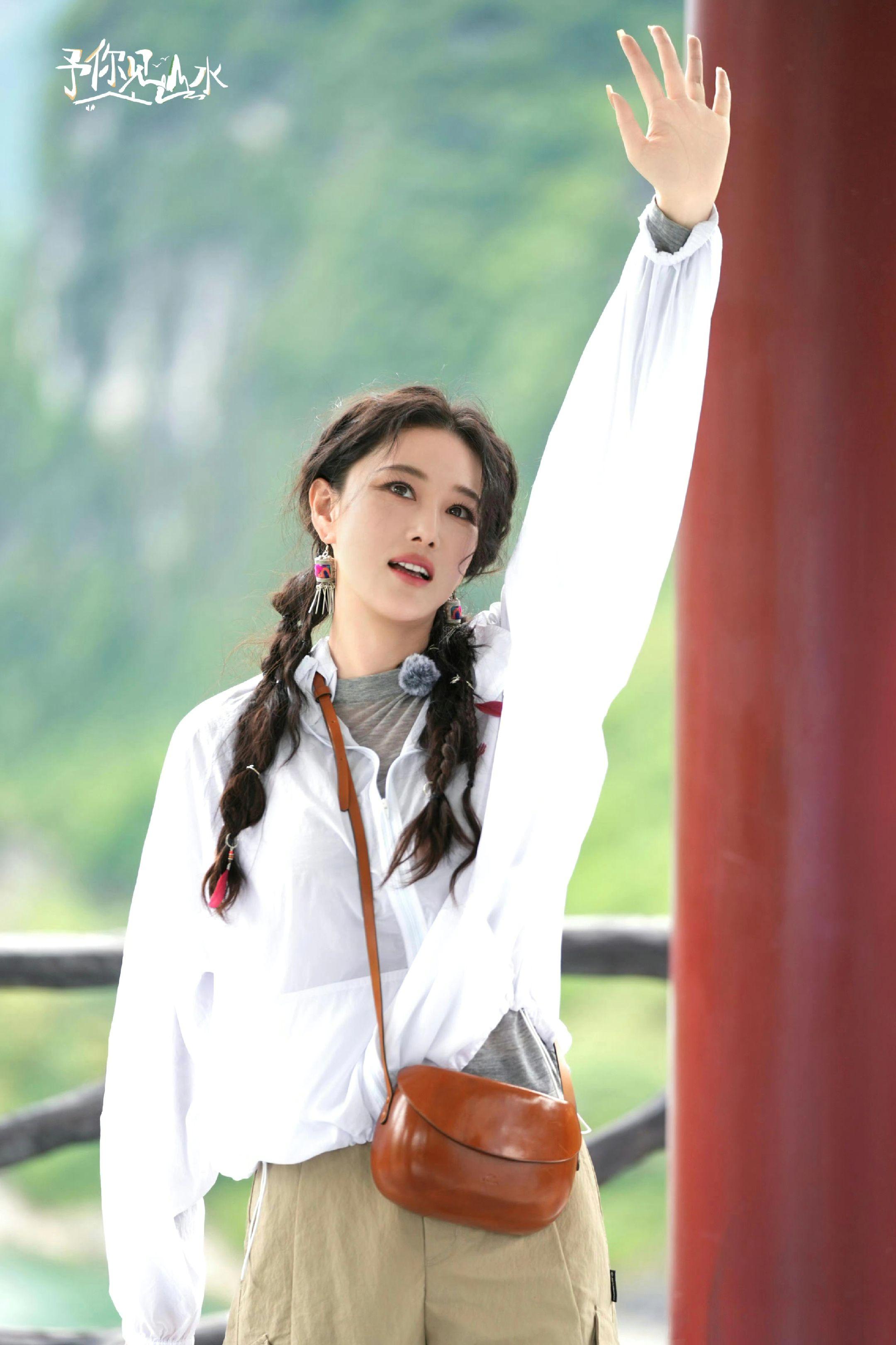 张馨予｜鲜活的气息。一起来看猫猫掌柜吧