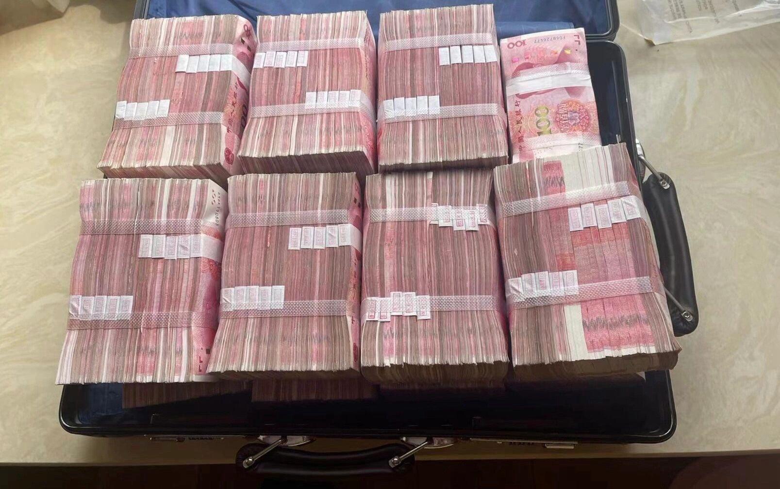 接接接🙏8月必发财💰💰💰 ​​​