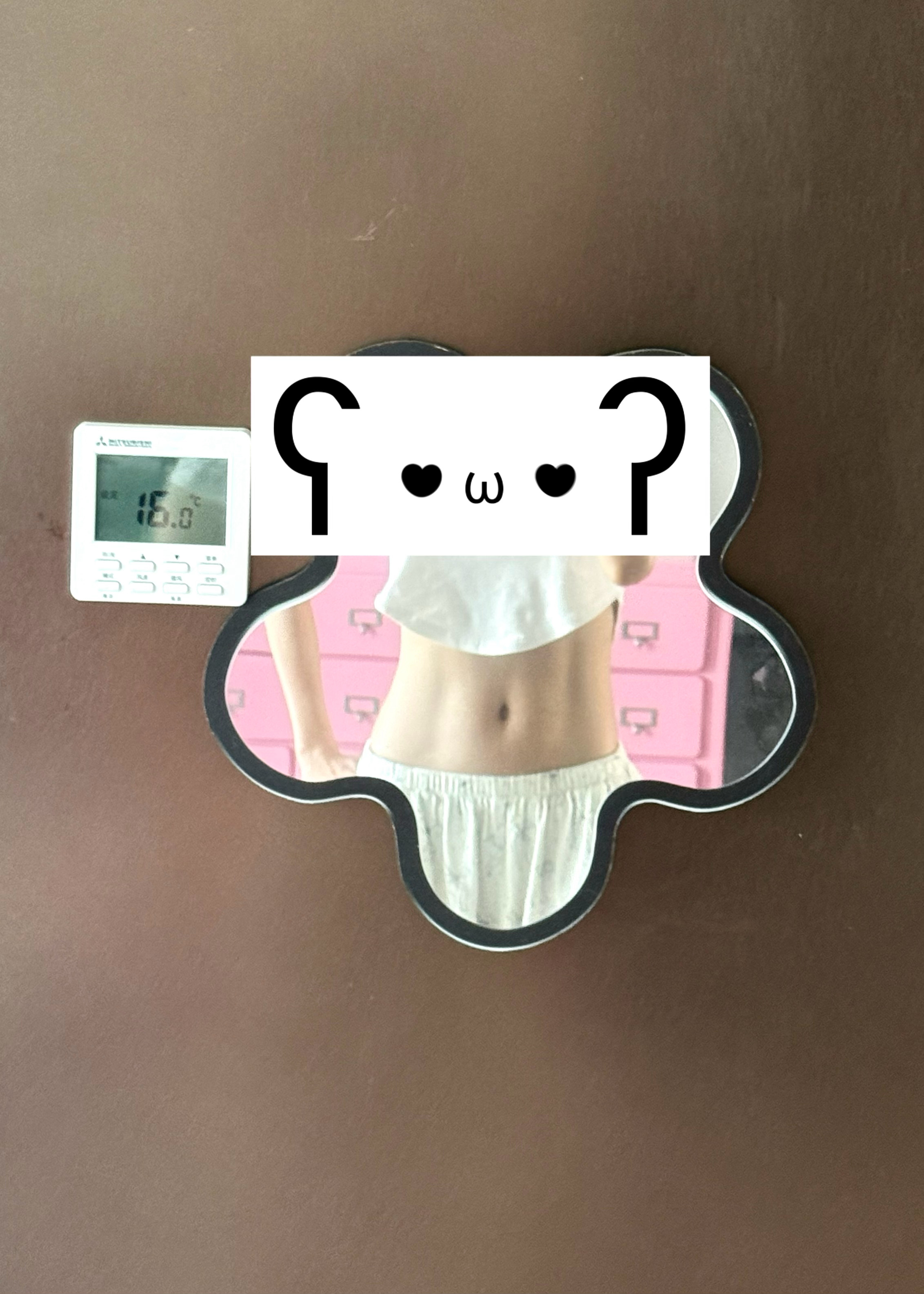 P1体重涨了三斤 居然还有马甲线P2穿新衣服的小狗 好可爱😍P3 收到了lld