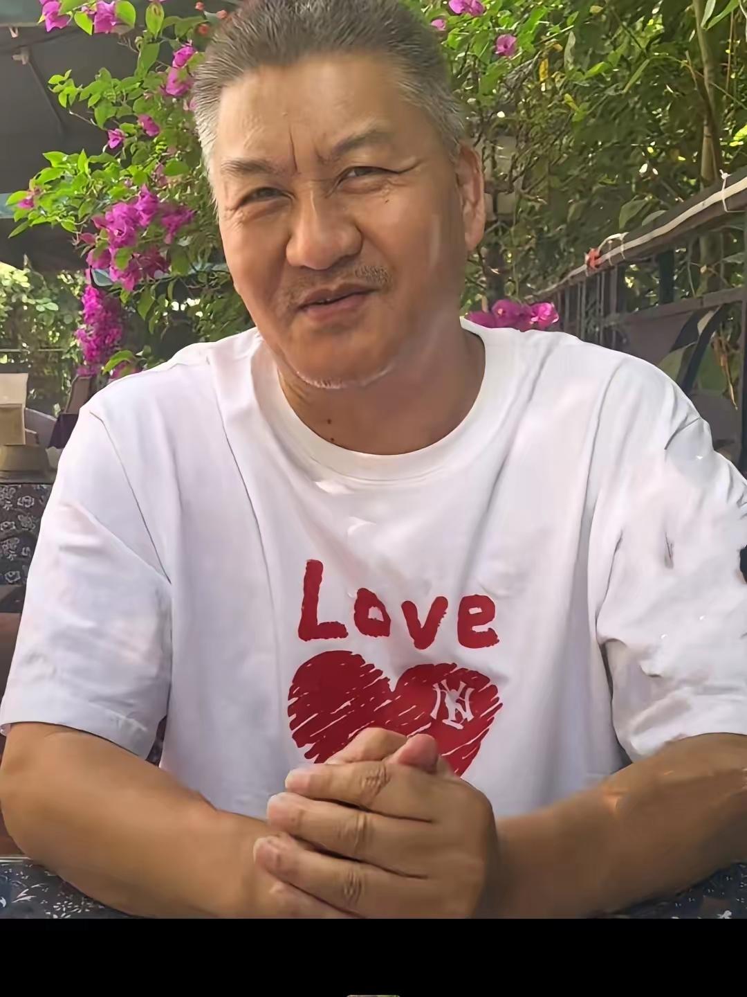 梁实即将迎战第30次高考！一个年过半百的老人，每年都去跟一帮小孩比拼！虽然有经验