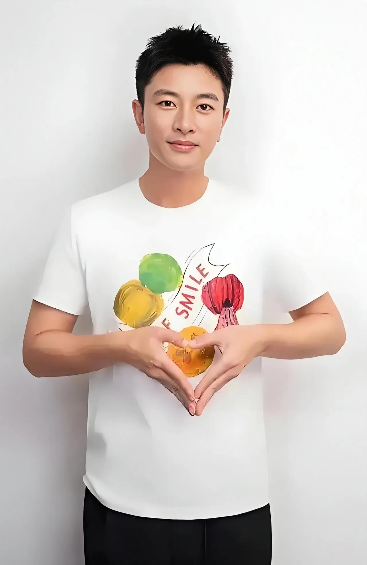 不明白贾乃亮这个经营家庭失败的人，为什么直播带货这么厉害，一天之内就创造了5.7