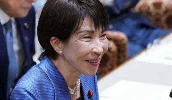 日本梭哈了，中国跟不跟？日本一次性砸 8000 万桶石油救市，为啥中国不跟着放储