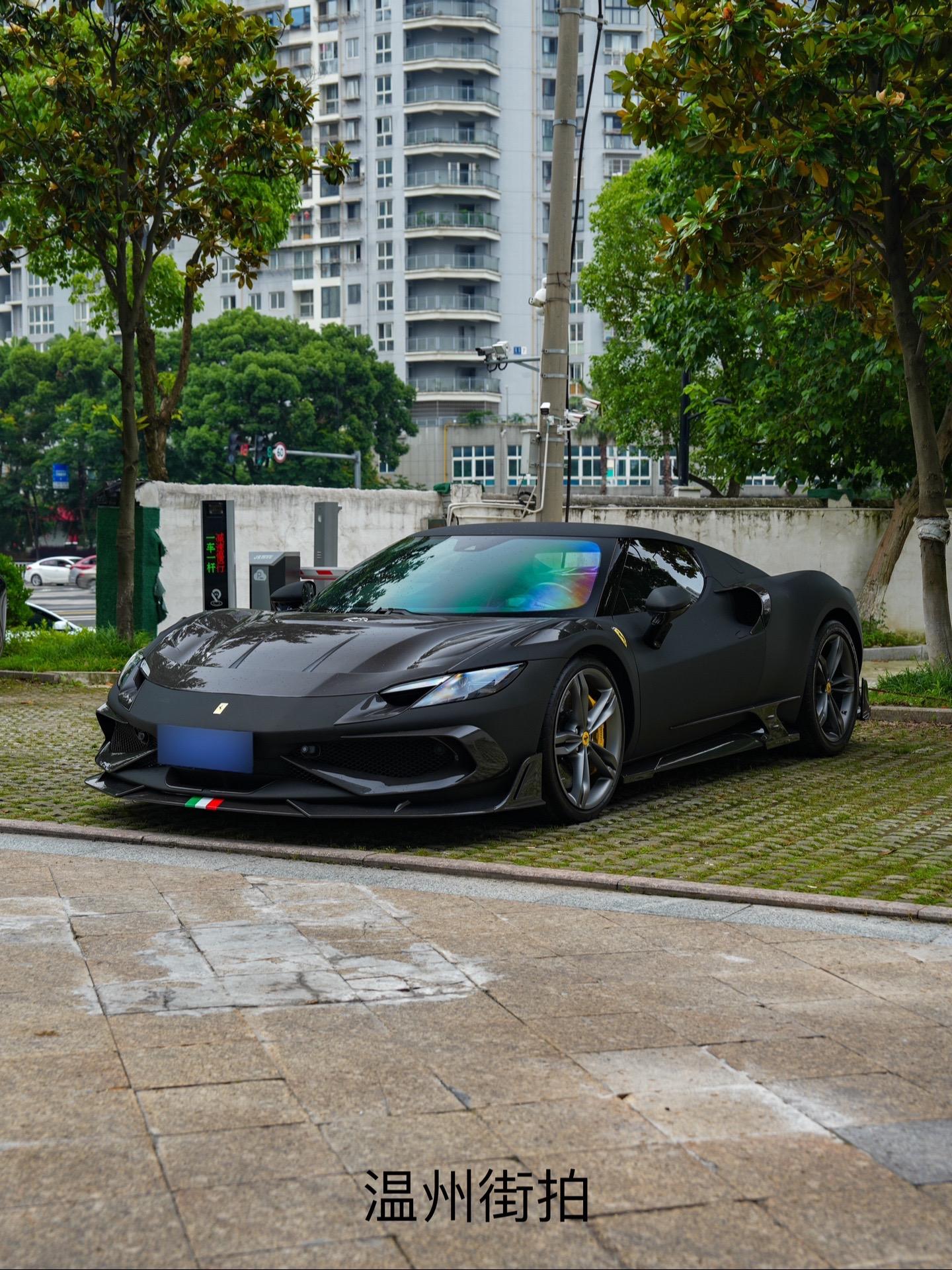 Ferrari 296 GTB
296gtb街拍