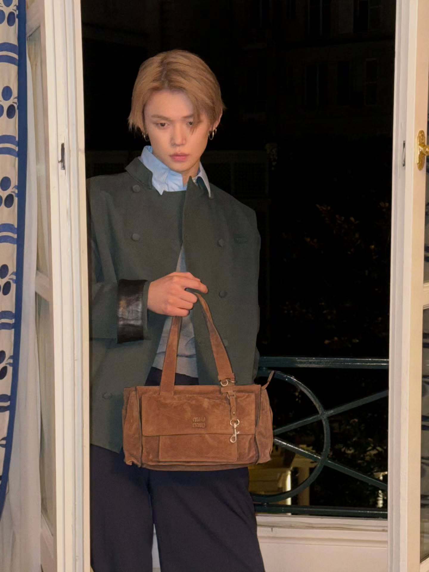 崔然竣 x Miu Miu F/W 2026 ShowYeonjun 已抵达巴黎