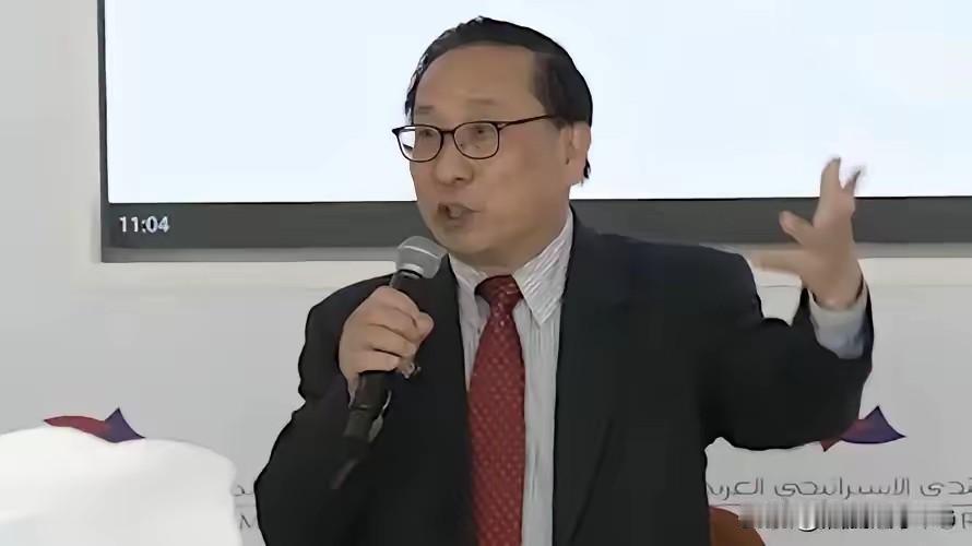 “一句话把菲律宾学者问住：1898年条约里，黄岩岛到底写没写？”高志凯在菲律宾抛