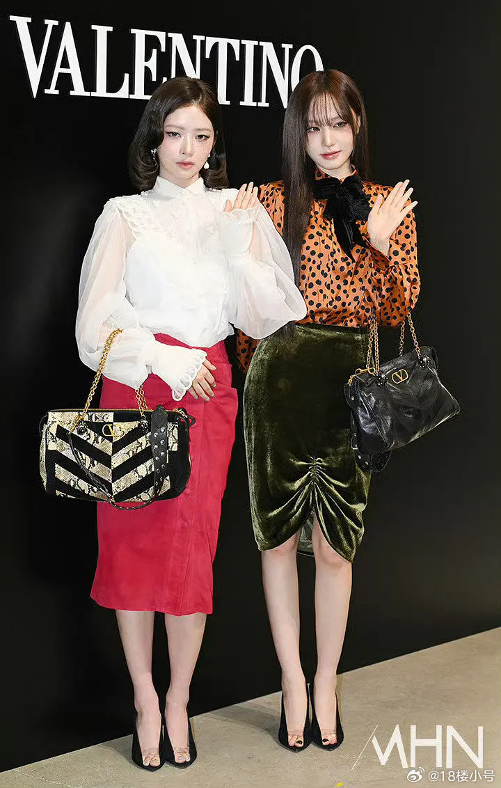 华伦天奴这个鞋子哈哈哈哈哈哈哈哈哈哈哈哈哈哈哈哈哈哈哈哈哈哈哈哈哈哈哈哈哈哈哈哈