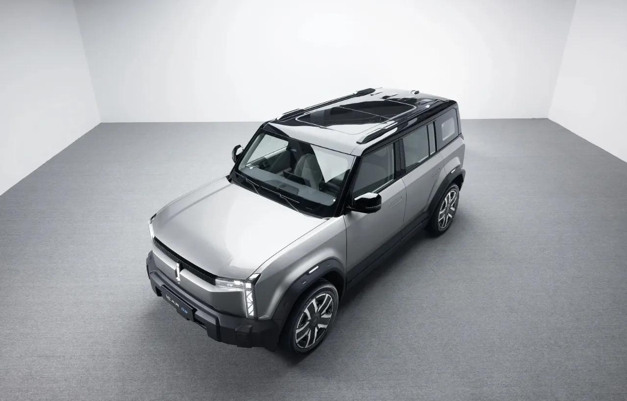 【奇瑞iCAR 03上市】
1. 上市与预售：iCAR 03今日上市，预售价格区