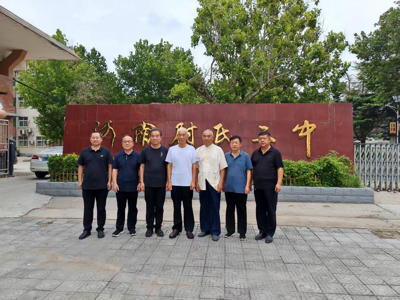 编写百年《校志》原来如此不易啊！
在河南省有一所百年名校——尉氏三中，它曾是全国
