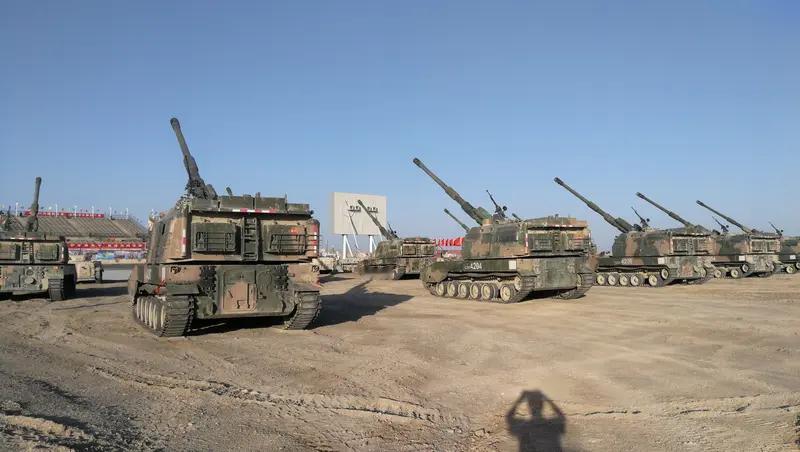 你看到的这个场景确实挺震撼的。这其实是总部位于包头的北重集团，在用一种非常“硬核