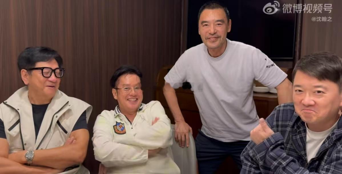 谁被温拿五虎的售后暖到了？谭咏麟reaction钟镇涛女儿舞台 钟懿唱《黄种人》
