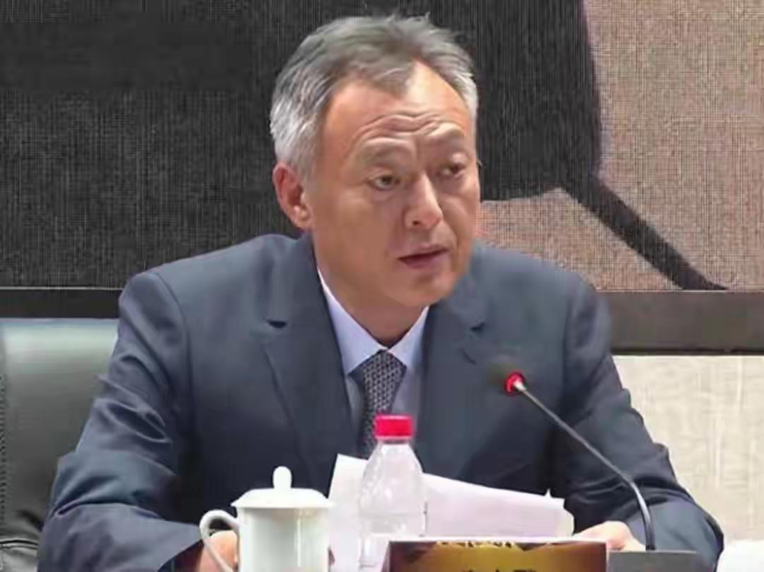 说句可能挨骂的话，这次亚运会国乒没大家想的那么稳。秦志戬喊出“7个项目全力争胜”
