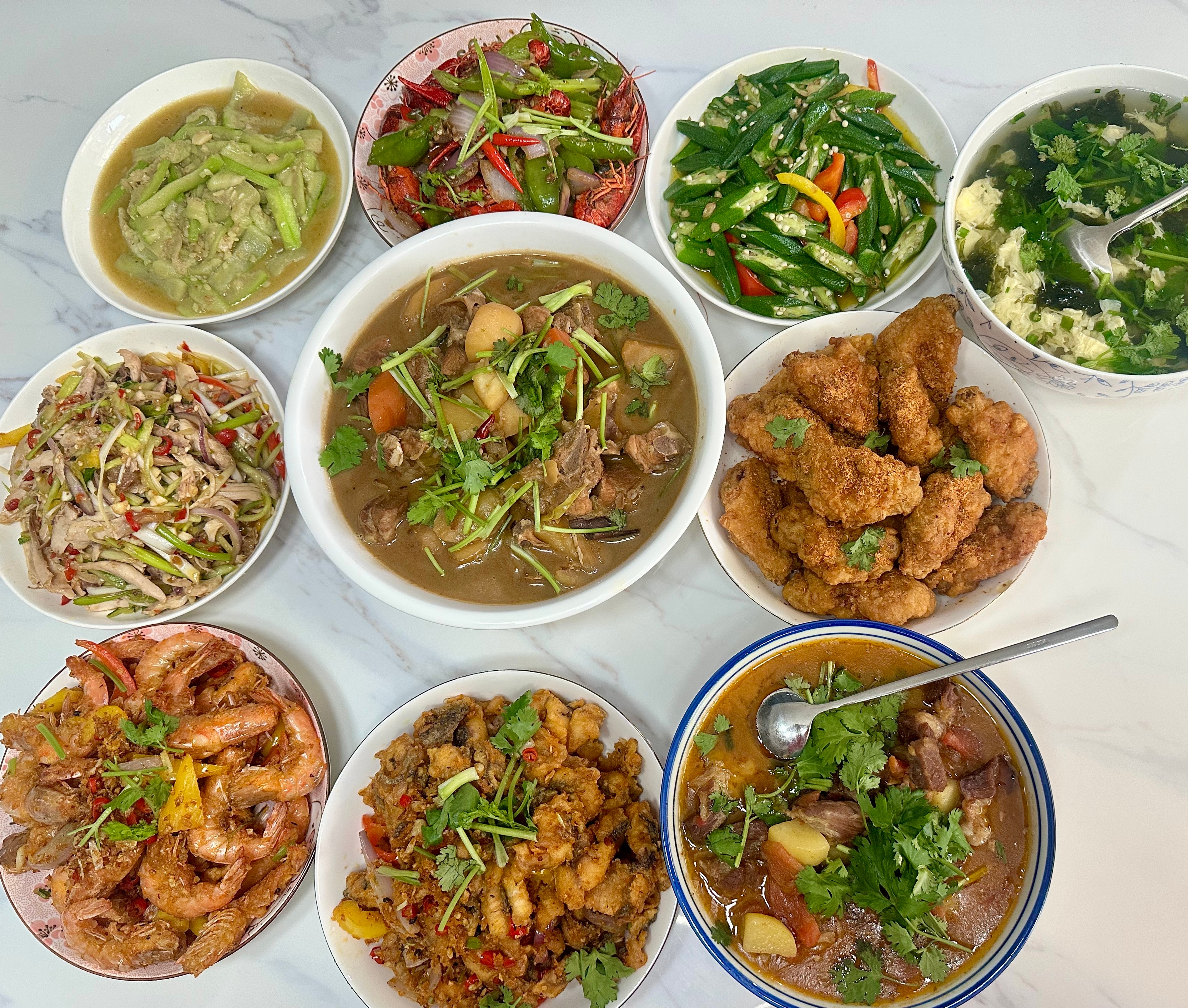 小w食堂⚡行不止步 枪鸣四海 今天也是营养丰富又美味😋微博俱乐部WBG和平精英