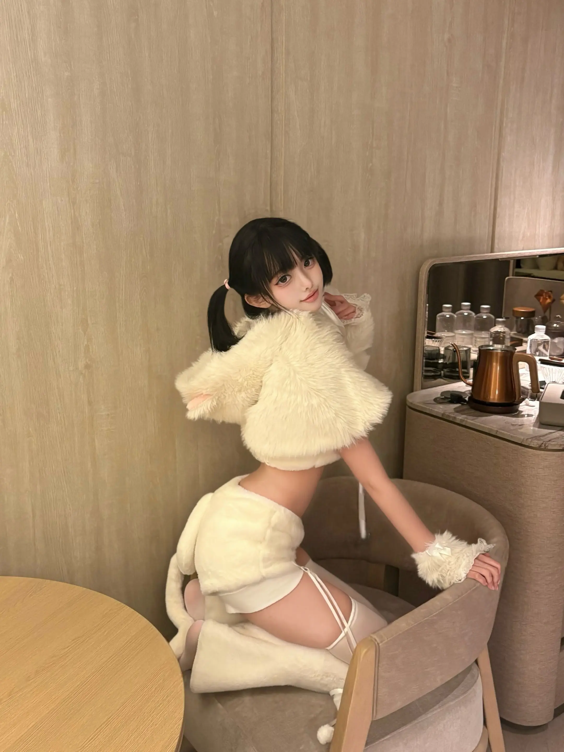 次饭睡觉想脑公。
