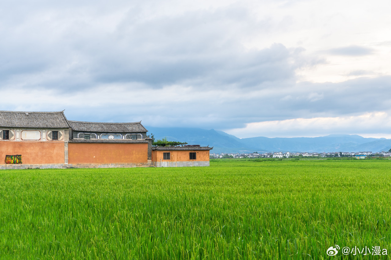 路漫漫其修远兮，吾将上下而求索。——屈原 