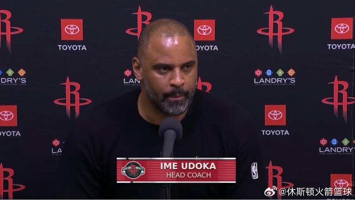 乌度卡：“我们本赛季缺少了去年成功的关键所在——那股拼劲与韧劲。现在这支球队虽然