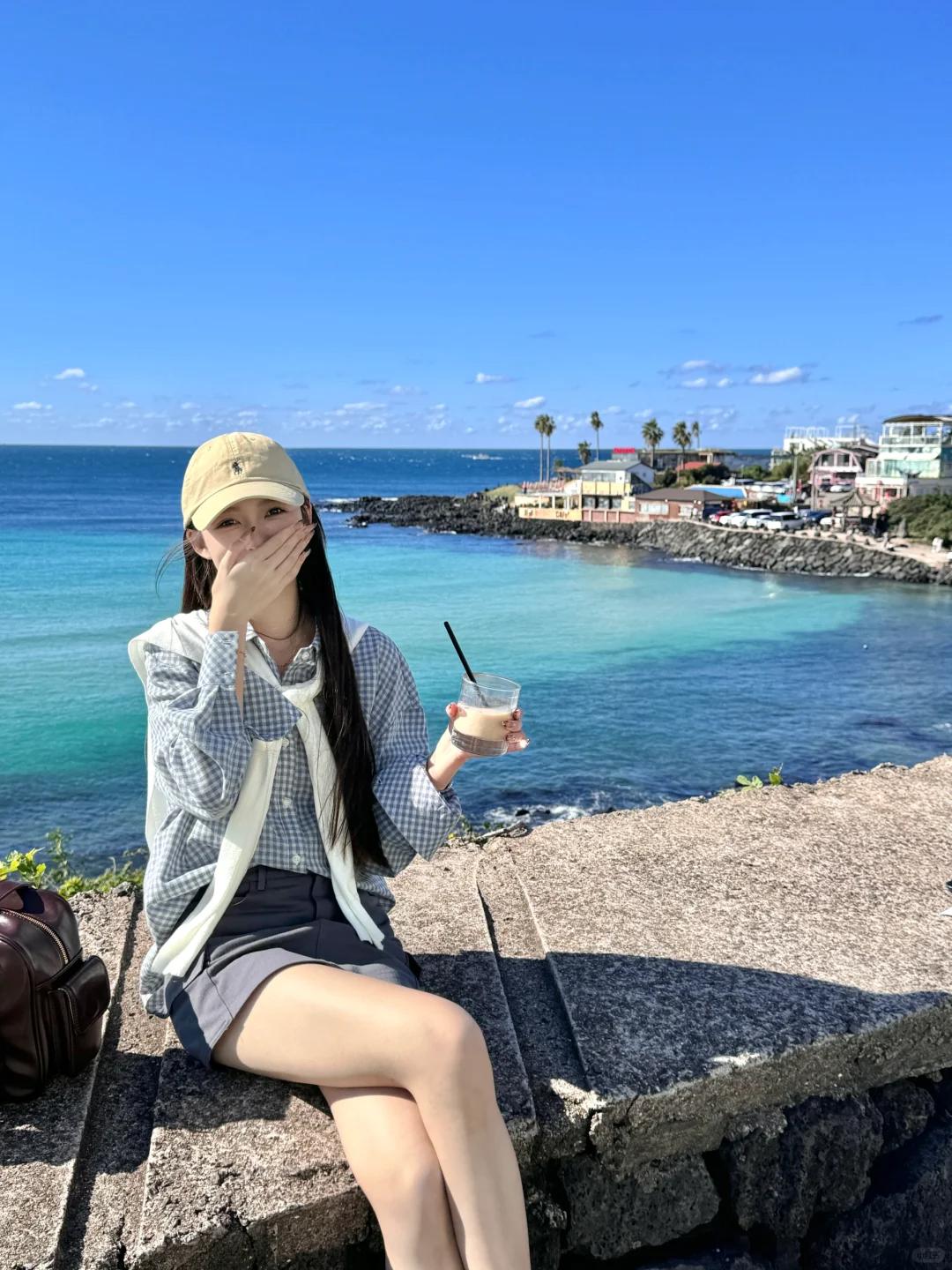 国内哪里有这样的海岸线，太好看了吧[思考]