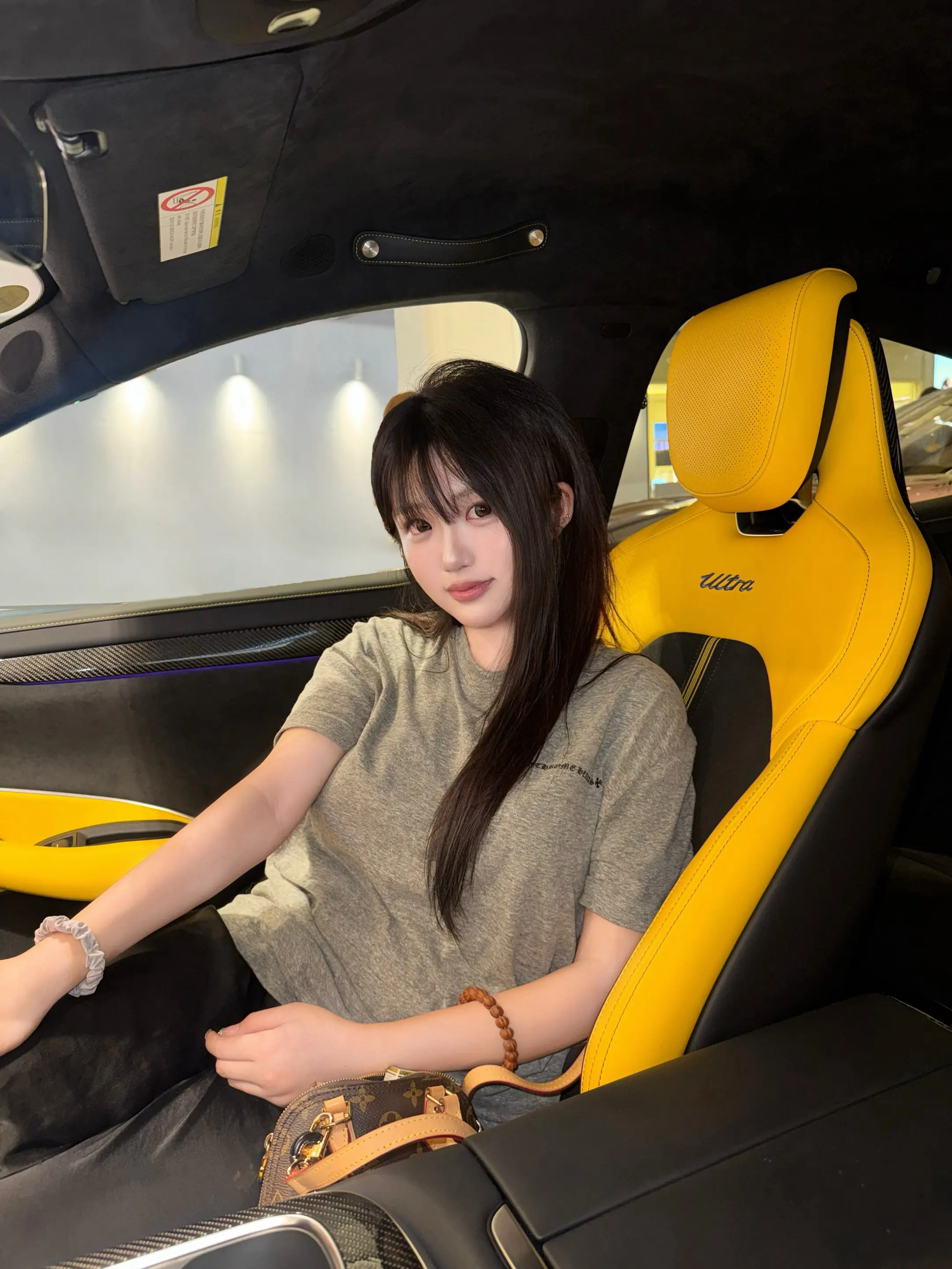 只要我是一坨屎 就没人敢踩在我头上。