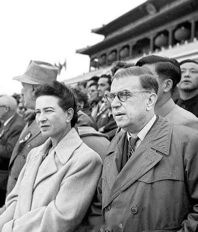 有人问，为何我国五十年代会邀请波伏娃？我觉得有两点，一个是我们当时把她当做可统战
