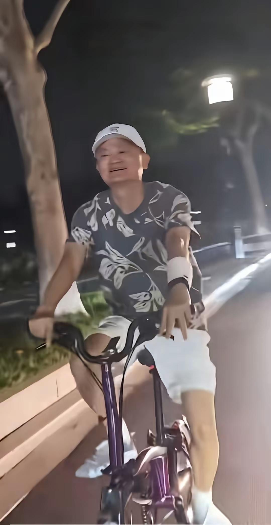度假，游说，健身，美食，花钱，马云的退休生活快乐潇洒高级[奸笑][奸笑]