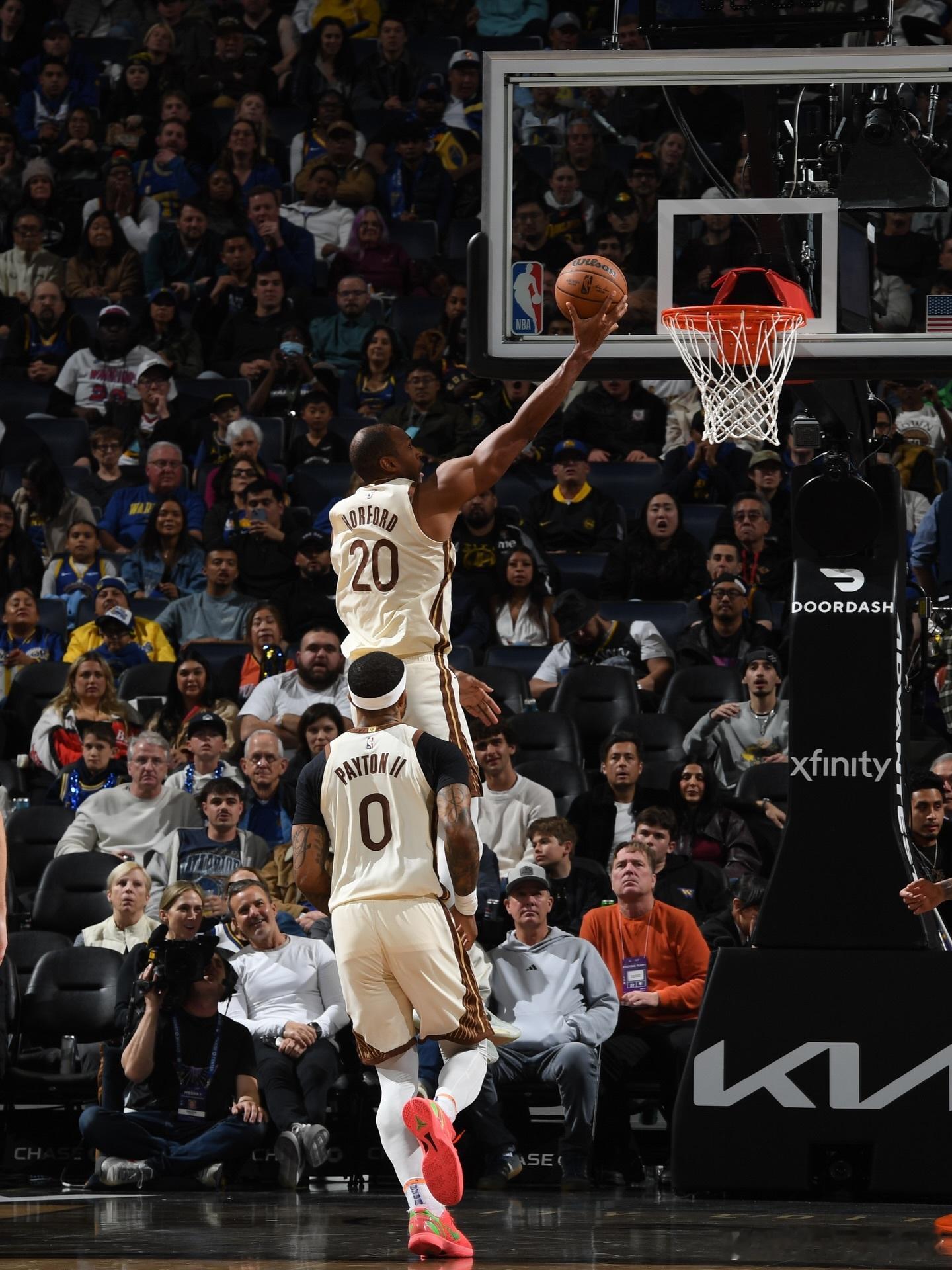 15 for Gui 🫡 54/82吉米巴特勒金州勇士NBA