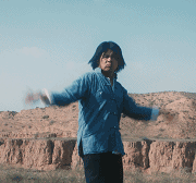 久坐的人真的要练一练屁股有一段时间，我朋友推荐我练八段锦……一直没有坚持下来！话