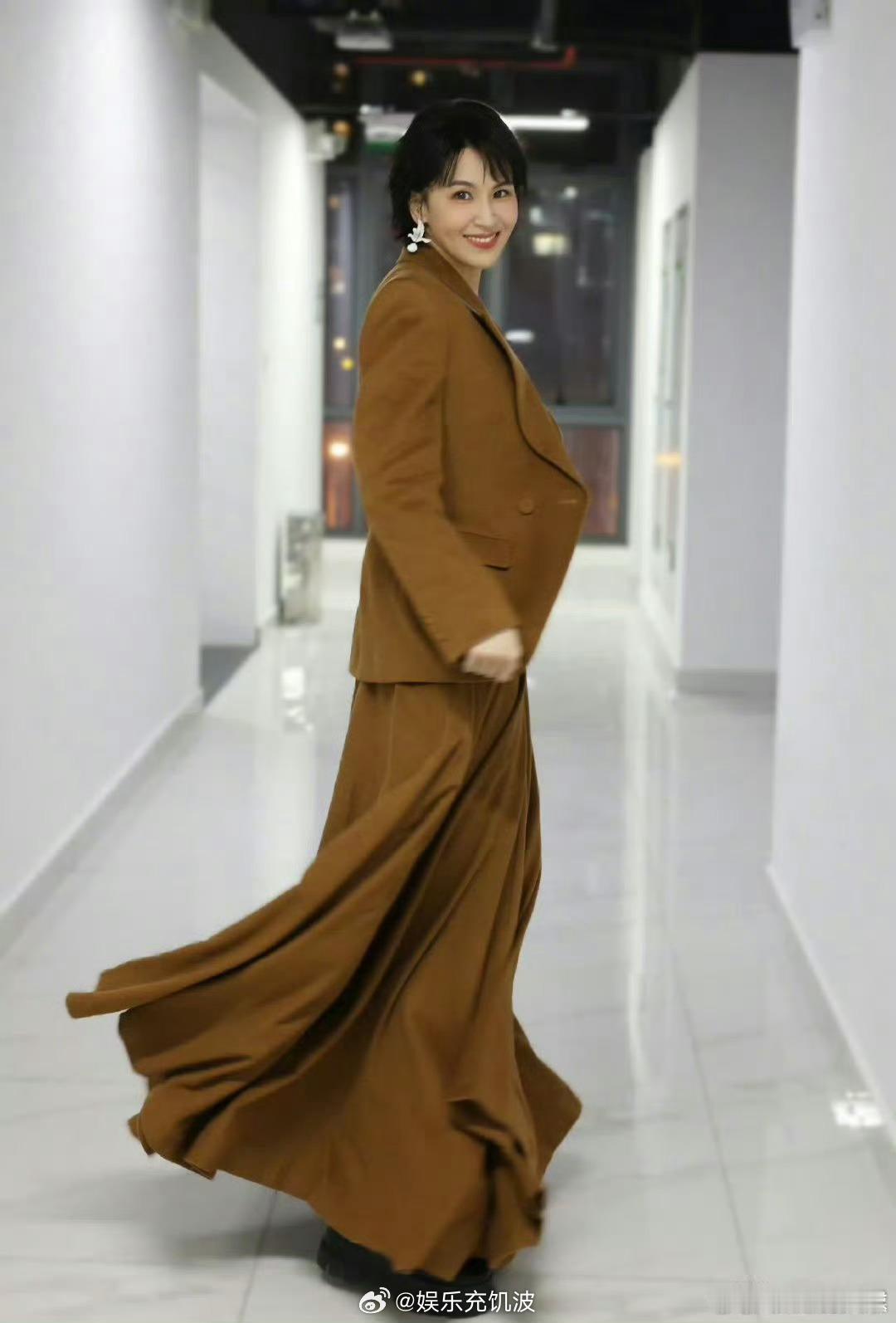 曾沛慈唱的心愿便利贴曾佩慈版心愿便利贴浪姐小考 完全小品曾沛慈的嗓音真的太适配心